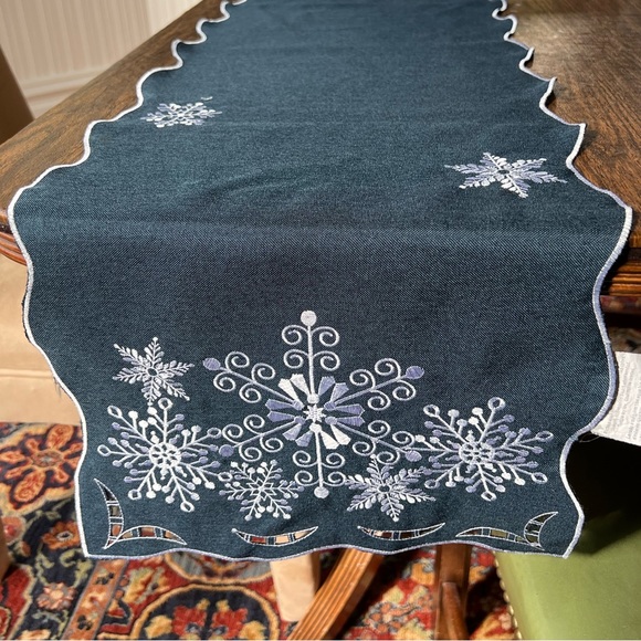 Winter runner - Picture 3 of 3